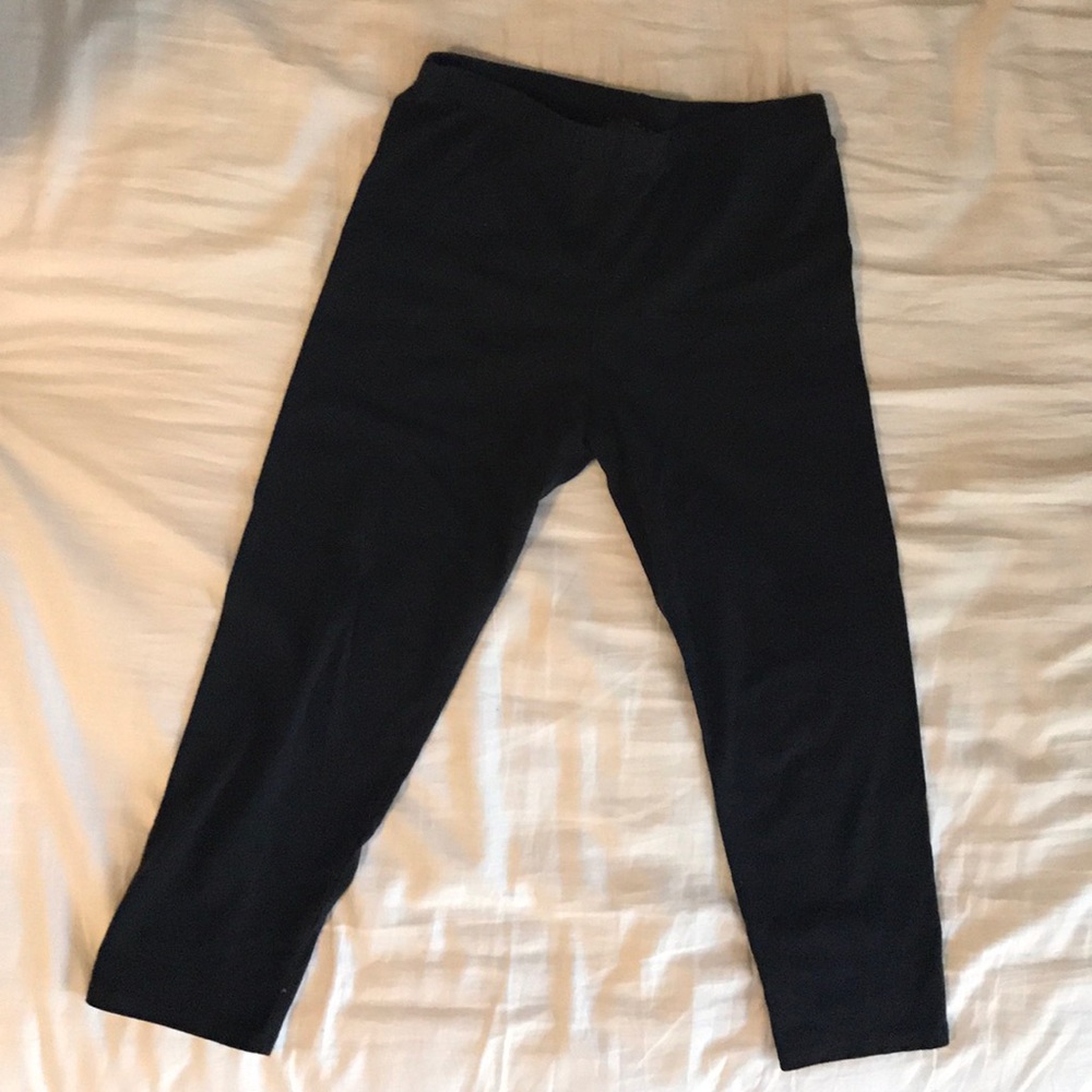 Black leggings